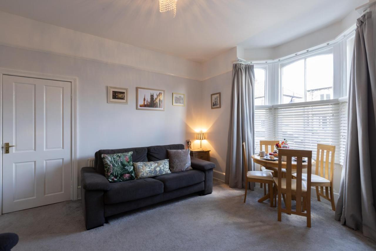 Bootham Apartment 32 - Free Parking - Five Minute Walk To York Minster Екстериор снимка