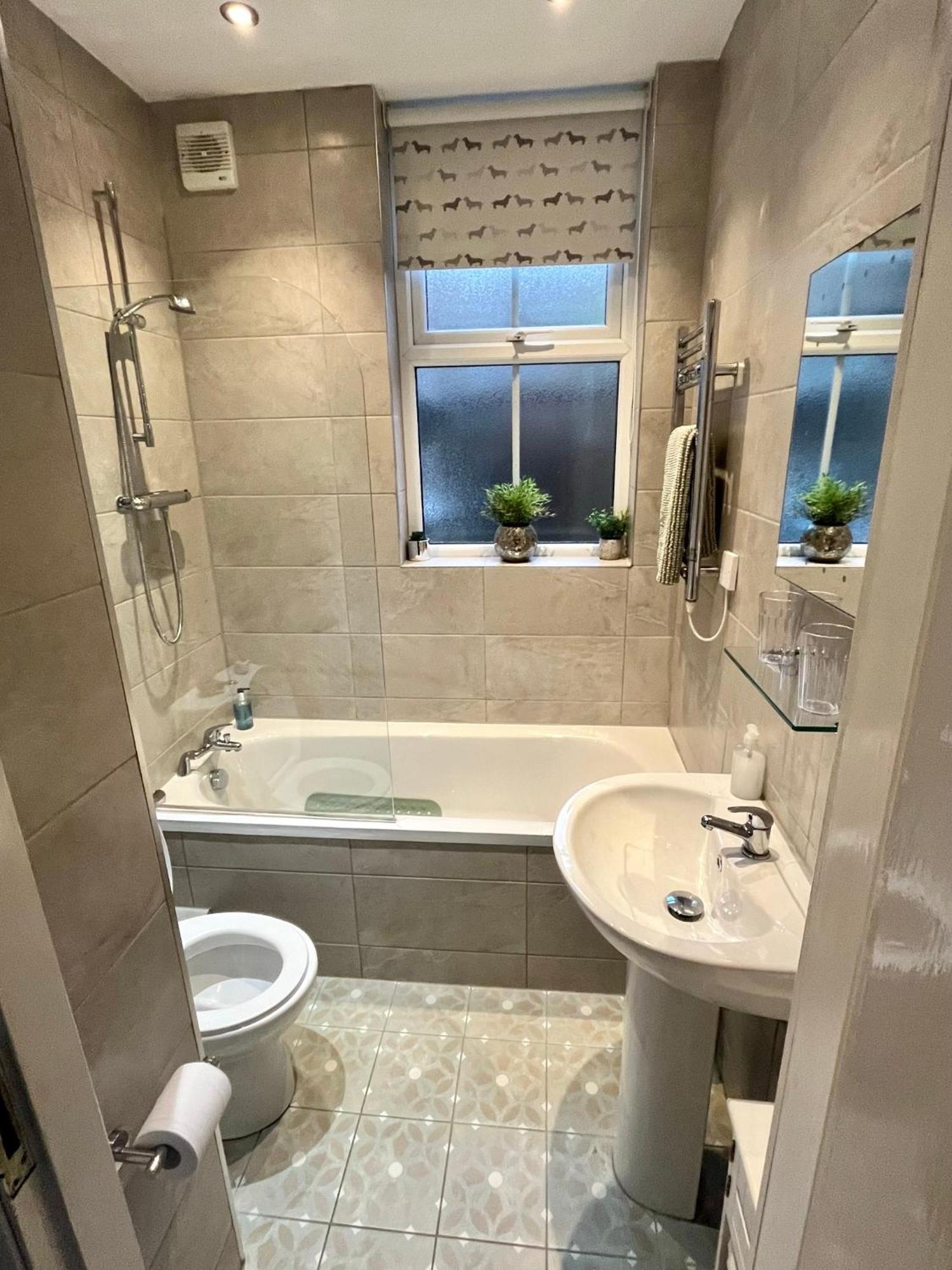 Bootham Apartment 32 - Free Parking - Five Minute Walk To York Minster Екстериор снимка